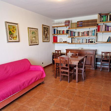 Domus Divi - Eur Torrino Apartamento Roma Exterior foto